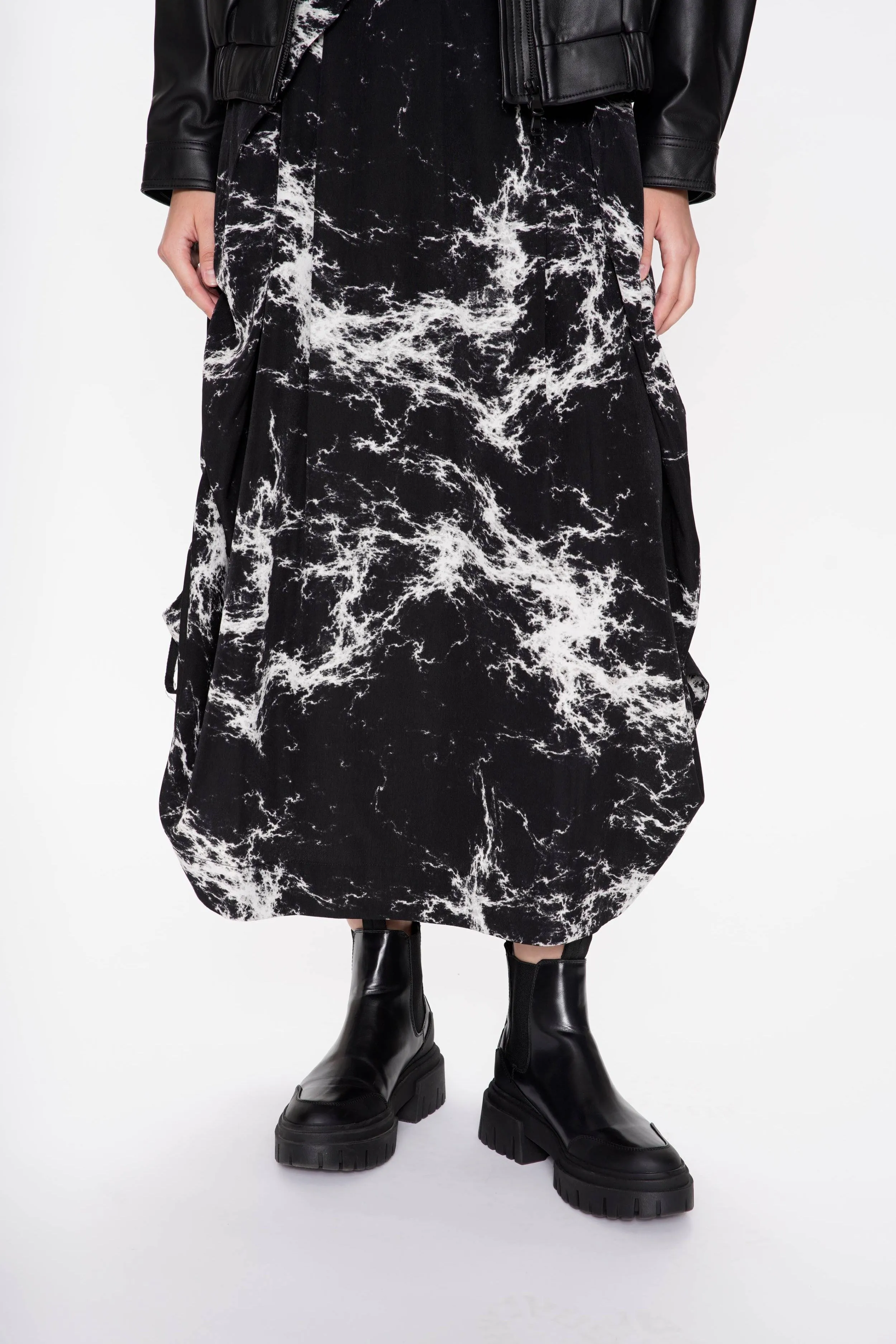 Abstract Print 2-way Folded Waist Skirt