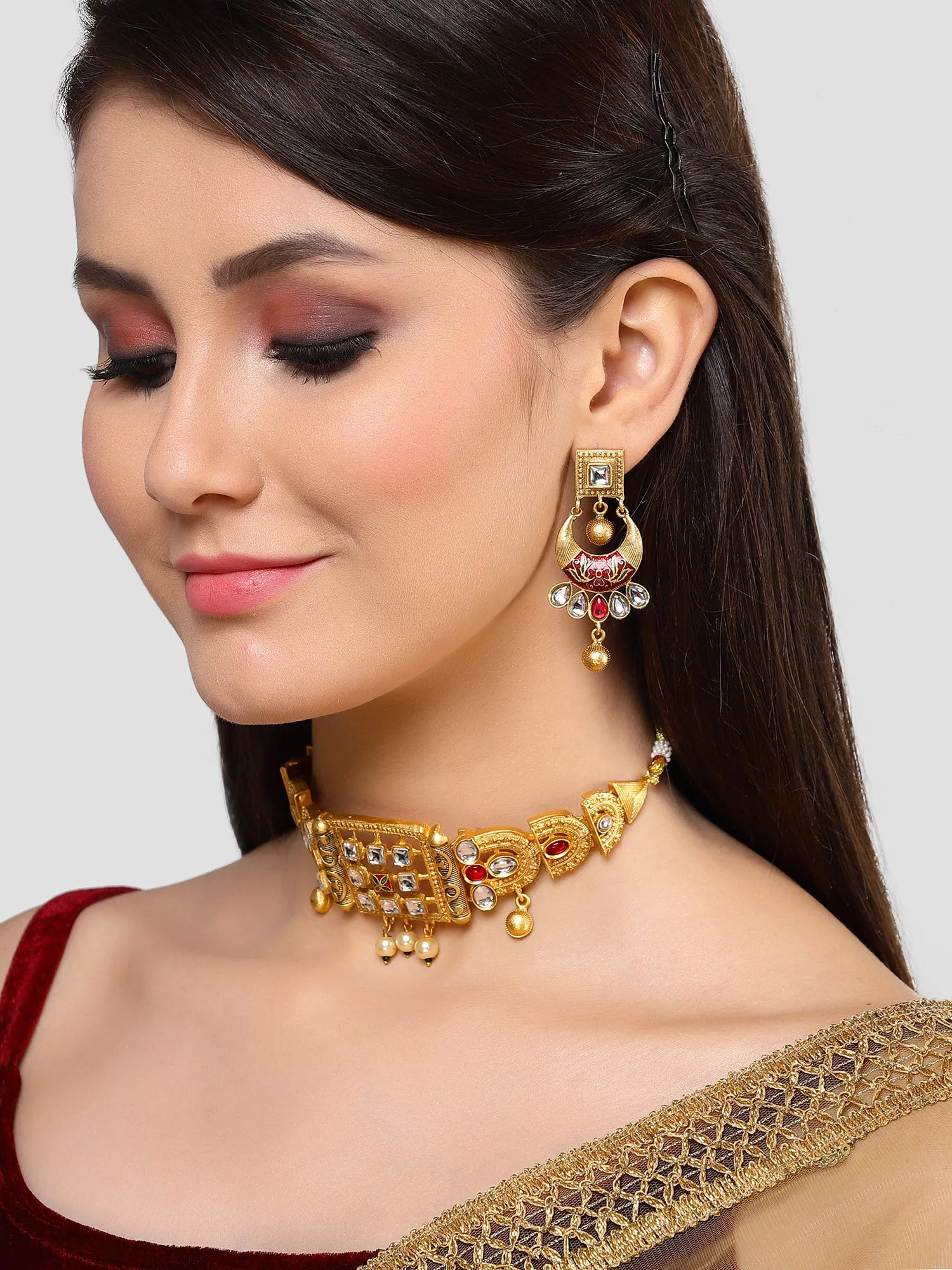 Karatcart Antique Gold Plated Red Meena Choker Necklace with Dangler Earrings for Women