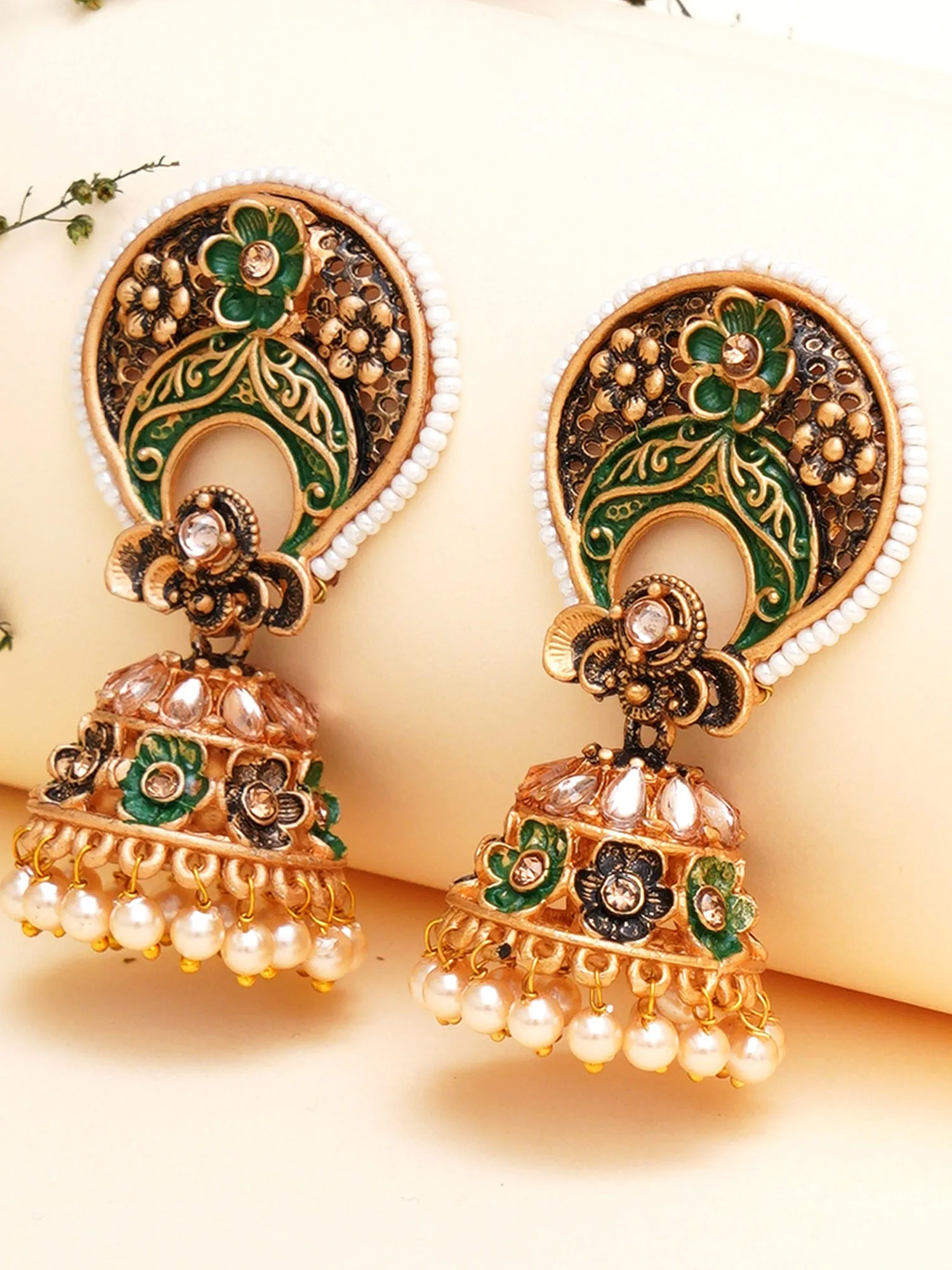 Karatcart Antique Gold Plated White Beaded Green Floral Jhumki Earrings for Women