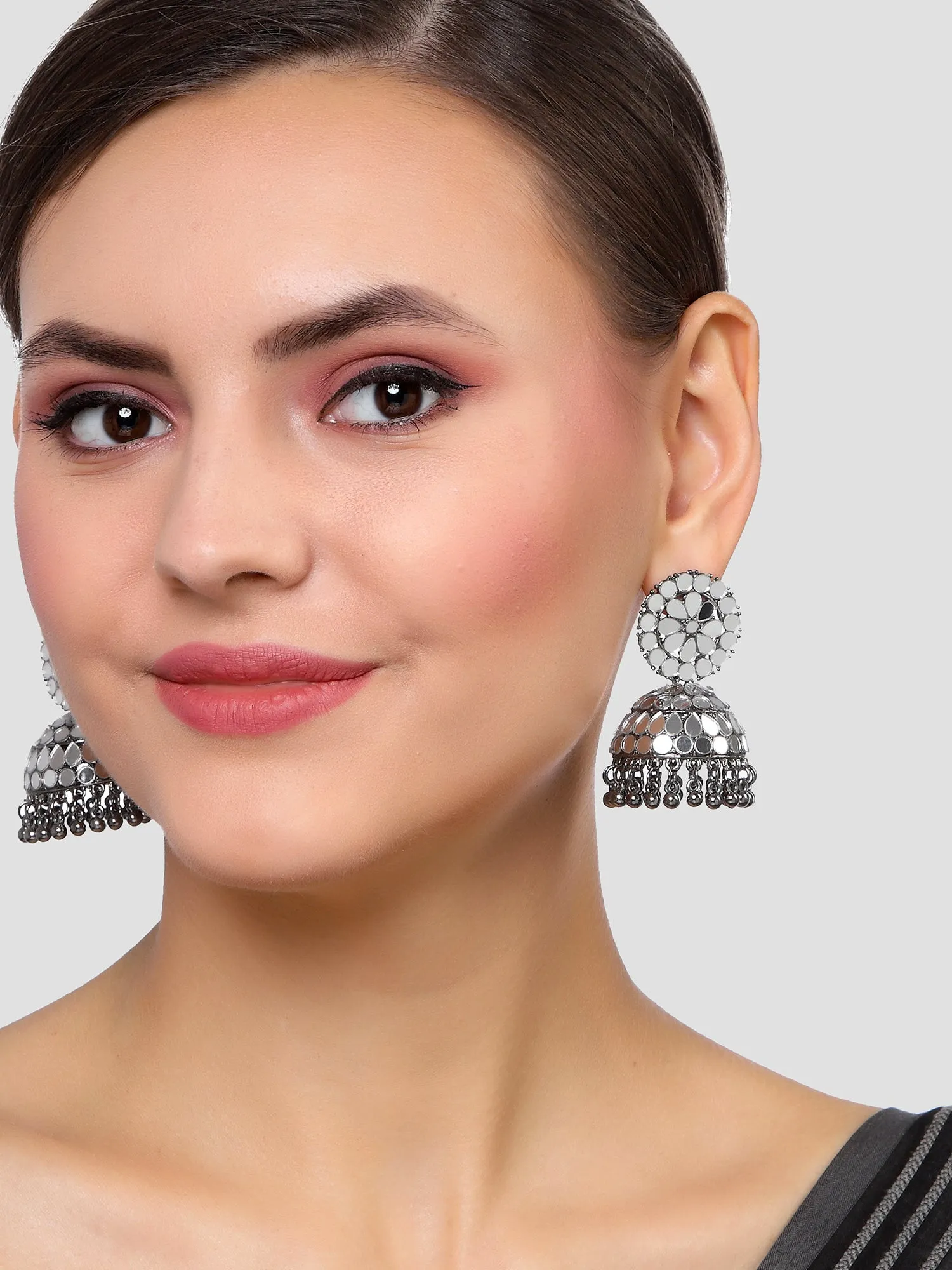 Karatcart Black Silver Plated Mirror Studded Jhumki Earrings for Women