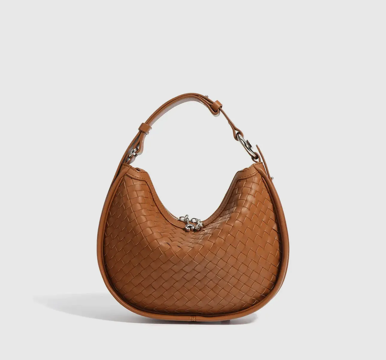 The EARTHA Woven Circle Bag